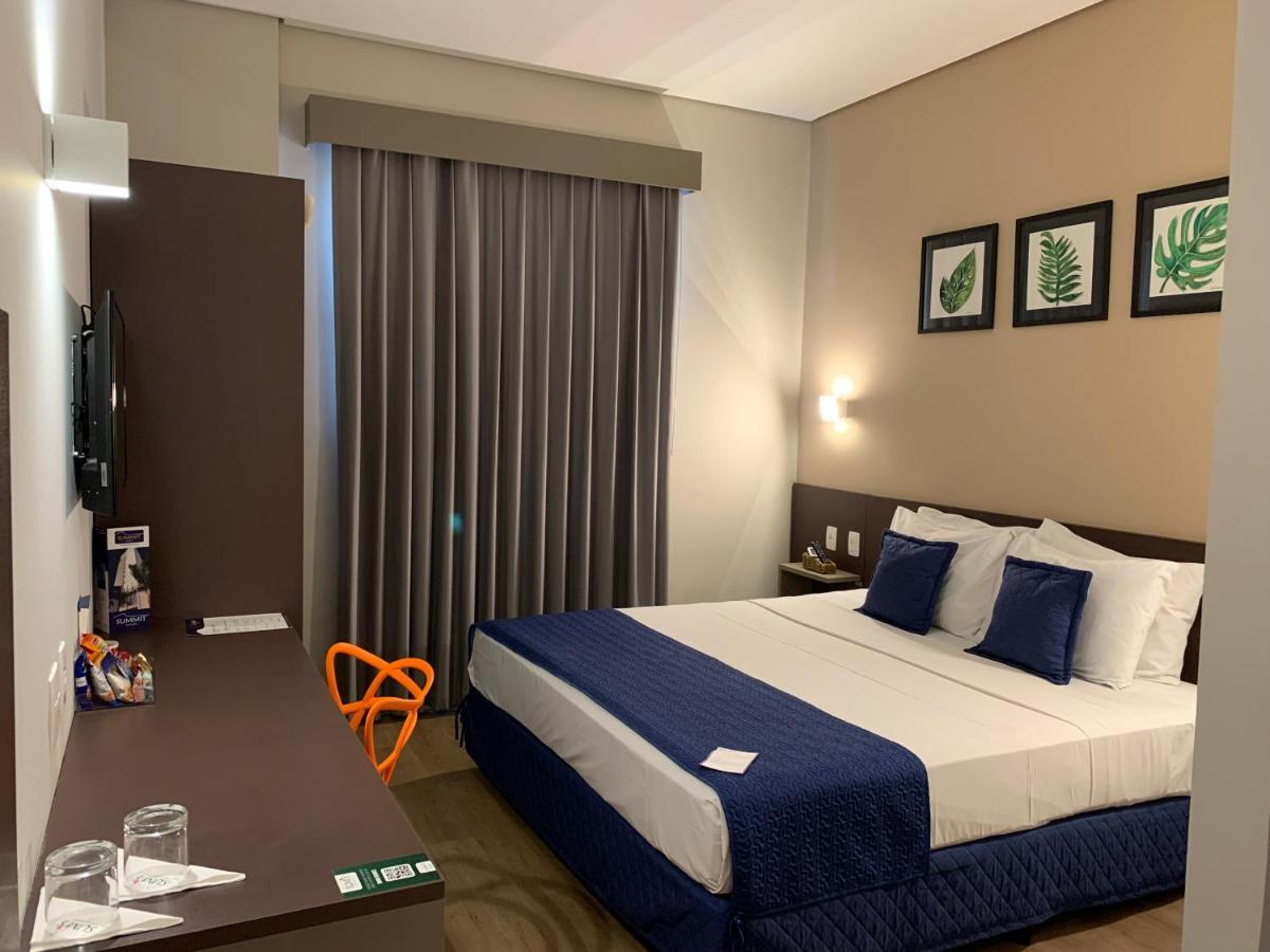 Summit Suites Hotel Пиндамоньянгаба Экстерьер фото