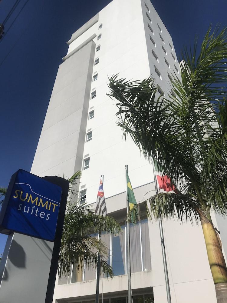 Summit Suites Hotel Пиндамоньянгаба Экстерьер фото