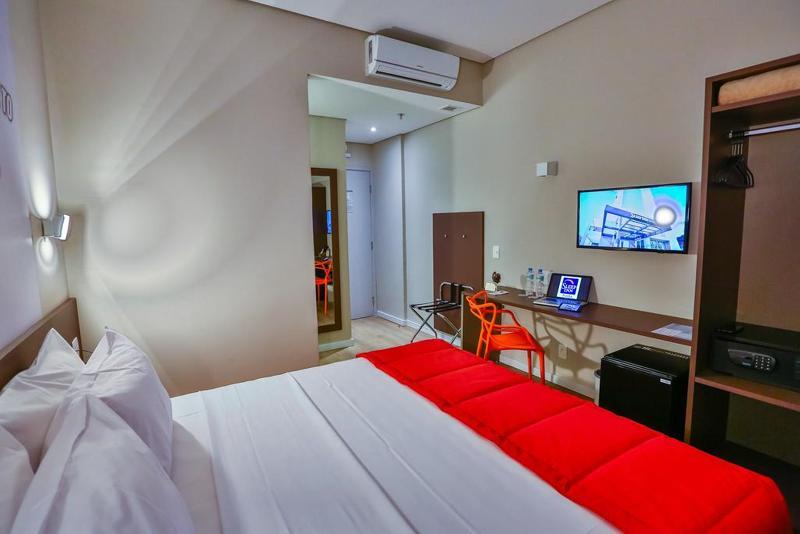 Summit Suites Hotel Пиндамоньянгаба Экстерьер фото